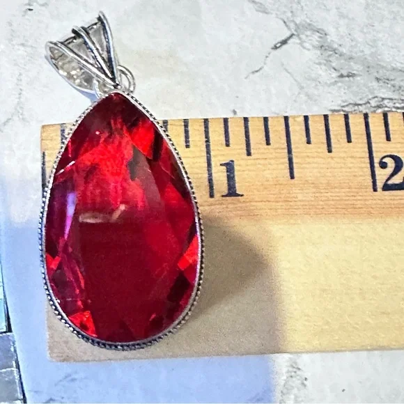 Sold🛍️Artisan Red Glass Crystal with Silver Tone Ornate Metal - Picture 11 of 11